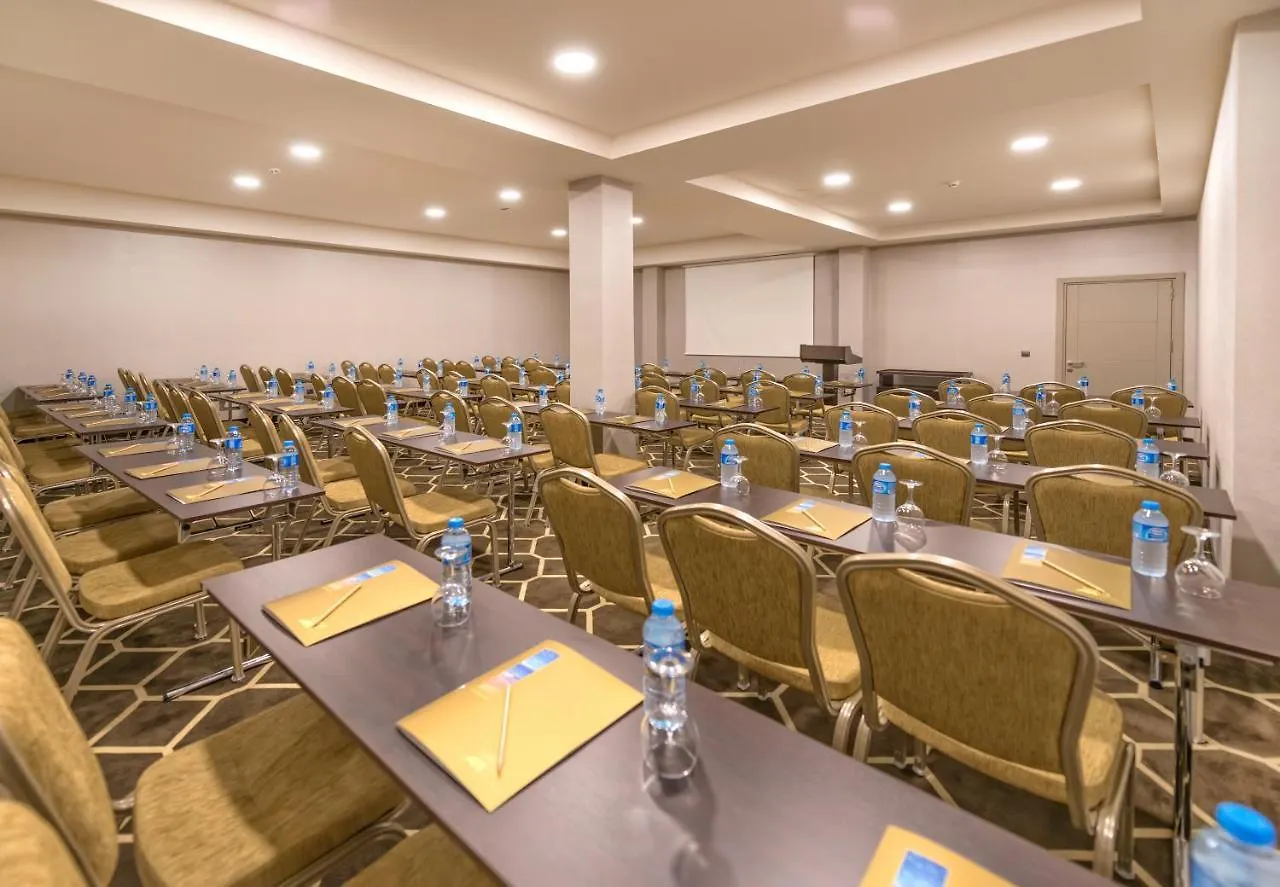 Nashira City Resort Hotel Antalya