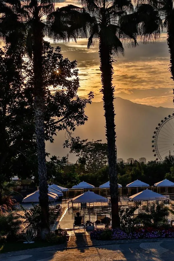Nashira City Resort Hotel Antalya