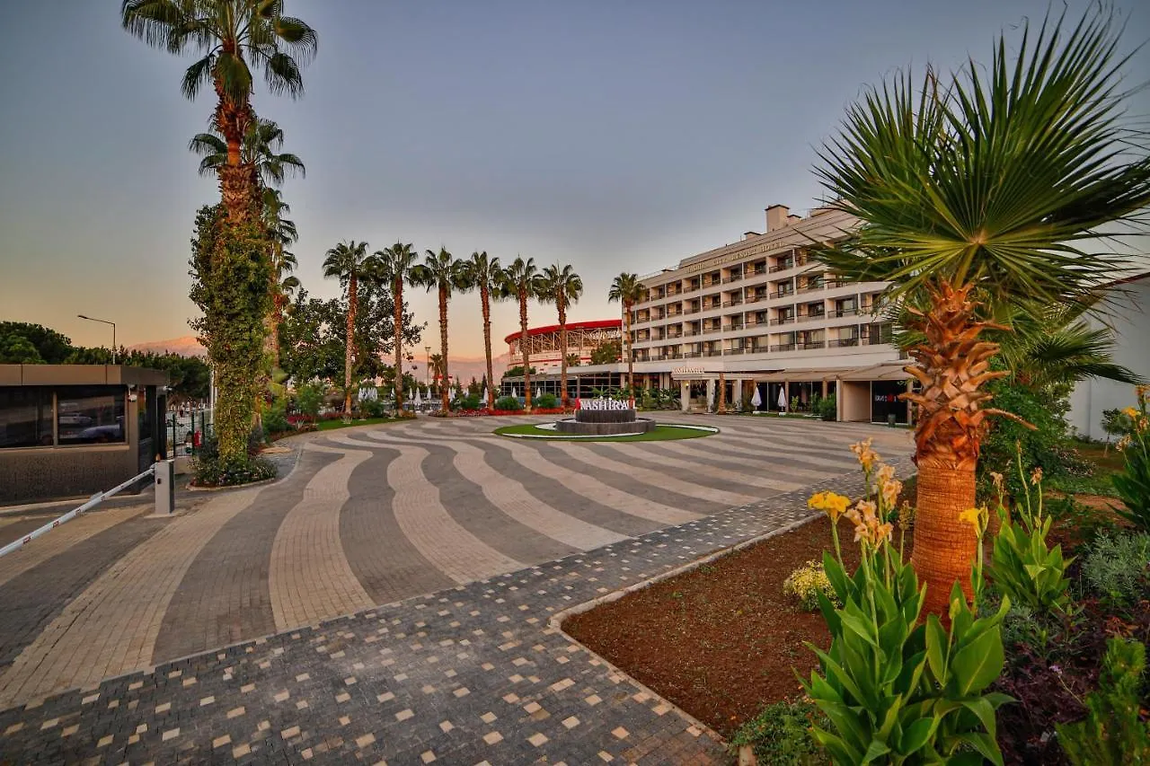 Nashira City Resort Hotel Antalya