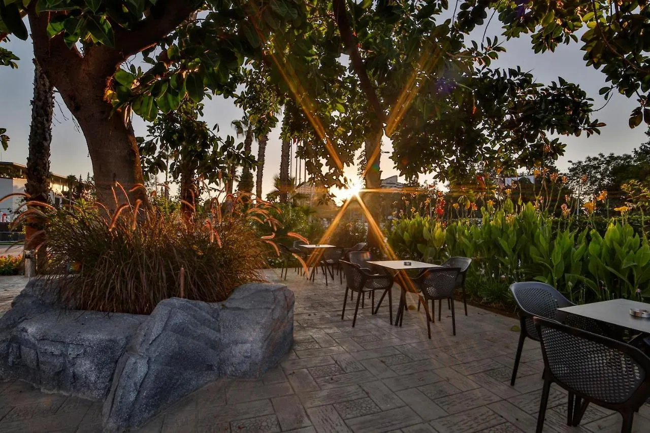 Nashira City Resort Hotel Antalya