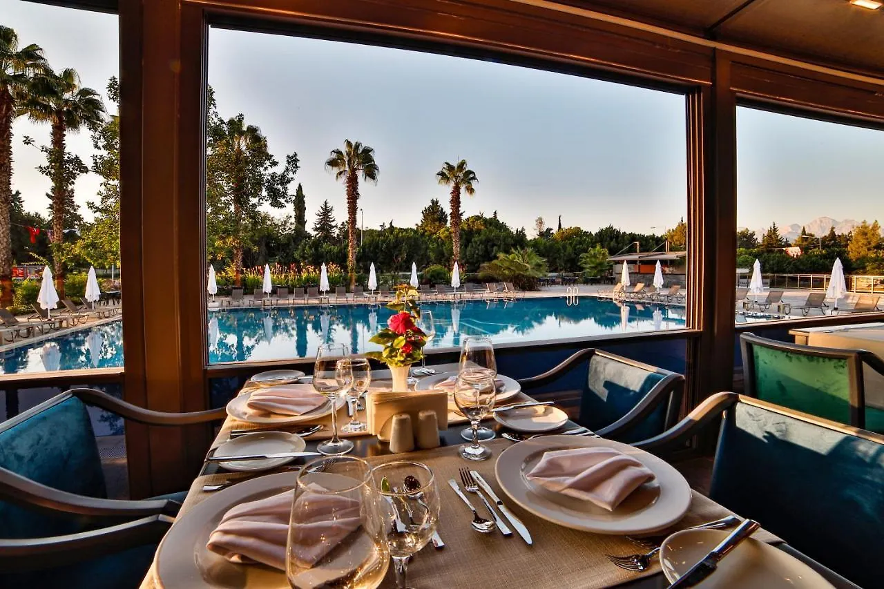 Nashira City Resort Hotel Antalya