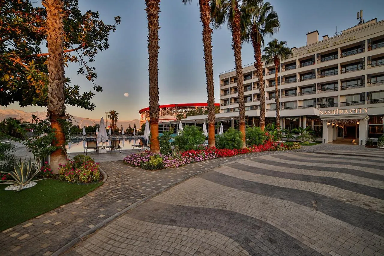 Nashira City Resort Hotel Antalya