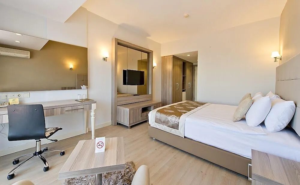 Nashira City Resort Hotel Antalya
